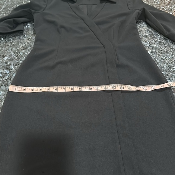 Tahari ASL Black Sheath Dress with Notched Collar - Picture 6 of 12